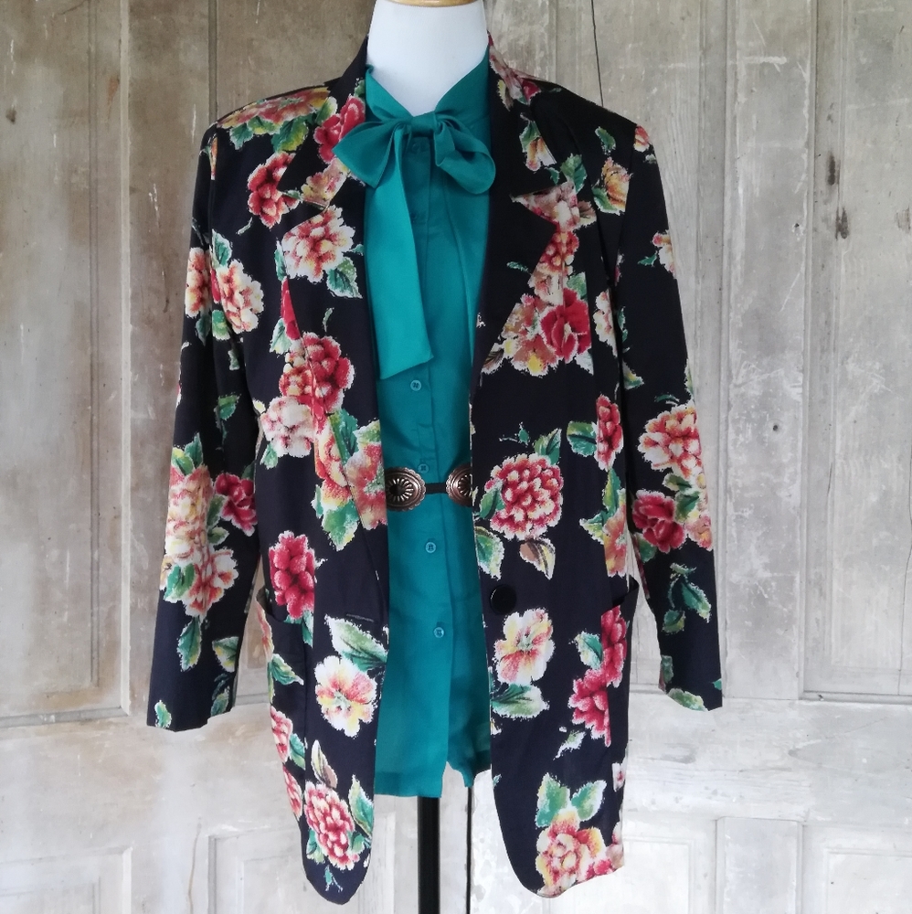 Vintage Floral Blazer
